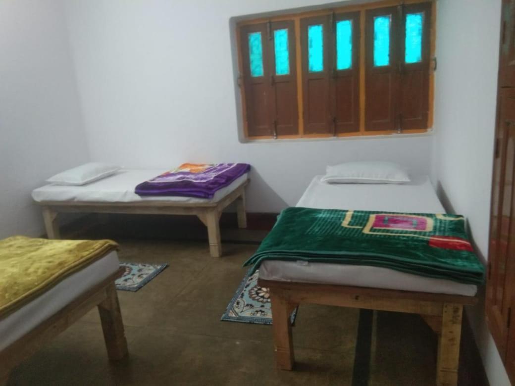 Shiv Savitri Niwas Varanasi